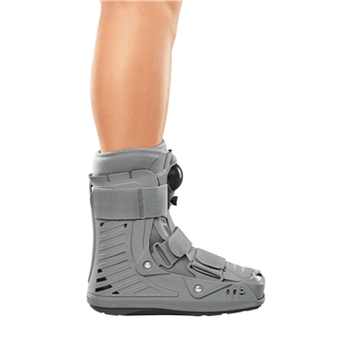 Mediven CAT Walker Short walking boot in gray.