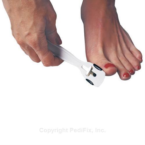 pedi-quick safety corn and callus trimmer 2